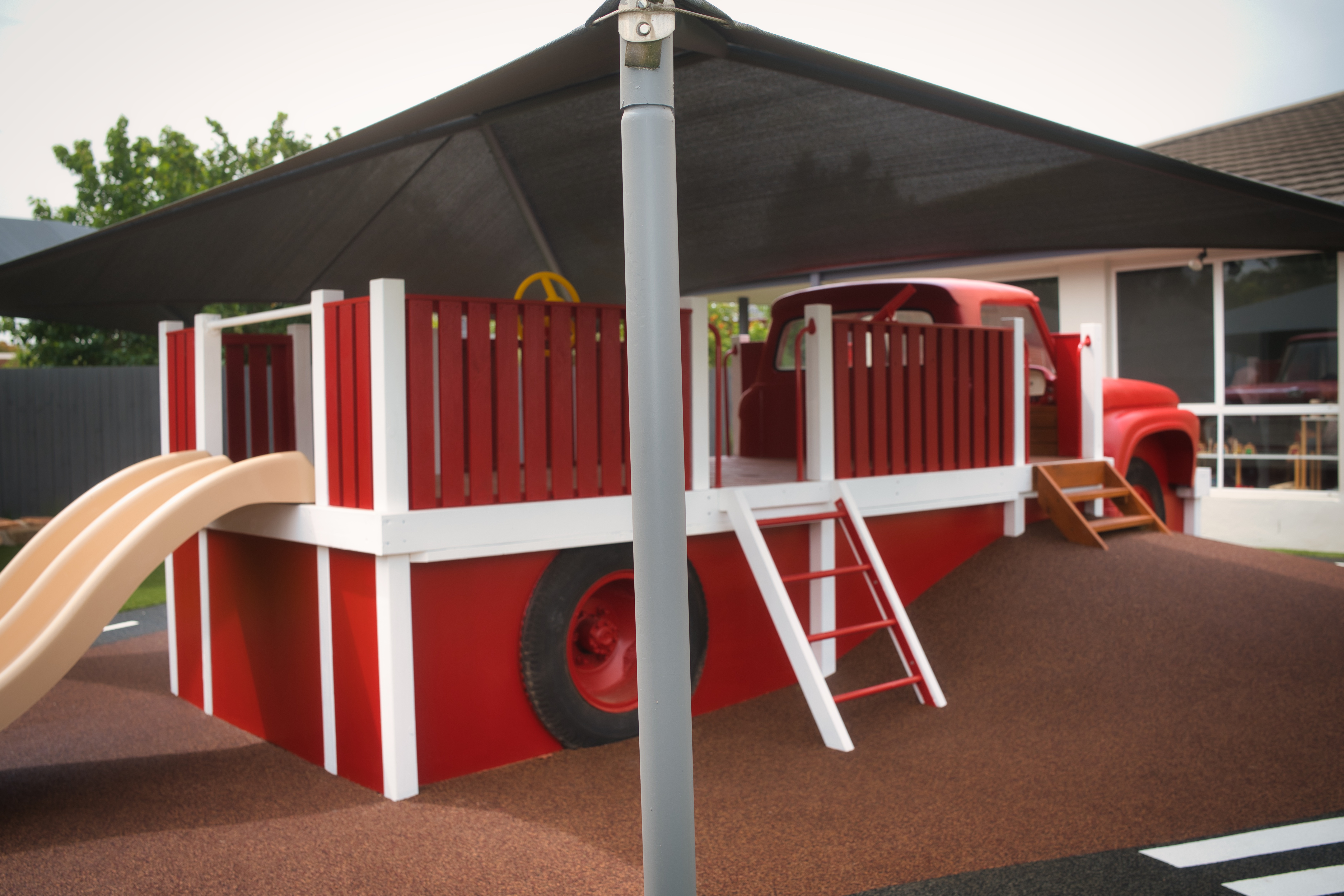 Gardenia Studio classroom activity